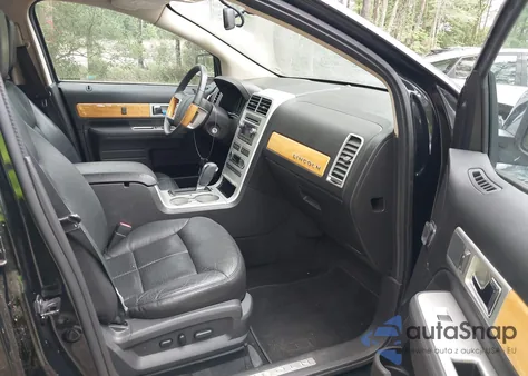 2010 Lincoln Mkx из США, поврежденный, VIN 2LMDJ6JC2ABJ16634